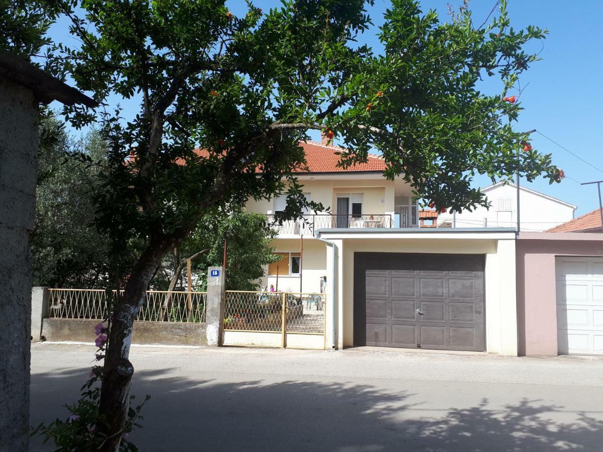 Apartments Marija 扎达尔 外观 照片